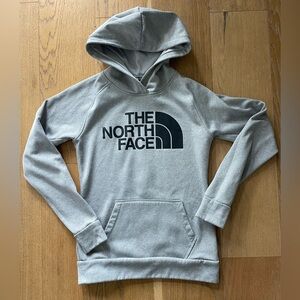 The North Face Youth size XL hoodie.  Excellent condition.  $45 value